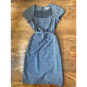 << Banana Republic >> Grey Plaid dress with matching belt, size 2 ‘stretch’